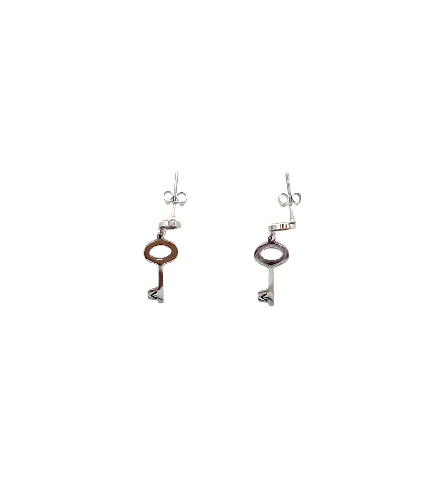 pendientes acero inoxidable para mujer con forma de llave