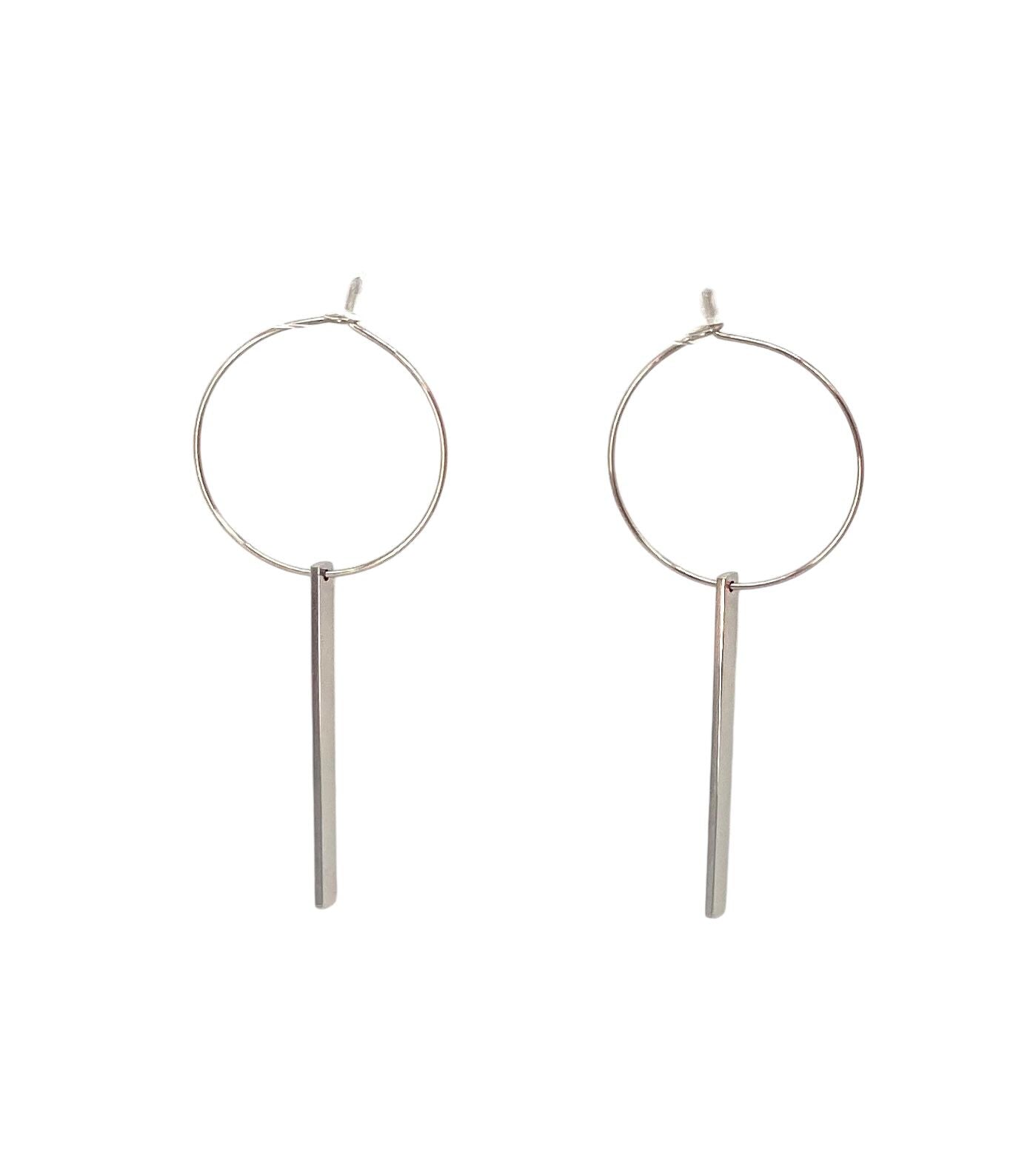 pendientes acero inoxidable para mujer con forma de circulo con palo